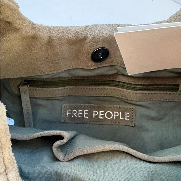 NWT Free People Skadi Suede Scrunch Tote - Picture 8 of 11